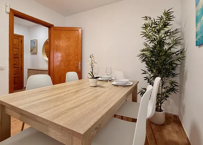 Click&guest - Seaside Serenity House *