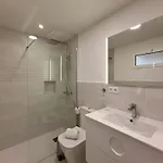 Lägenhet Click&guest - Seaside Serenity House *
