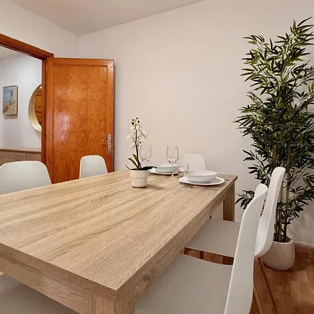 Click&guest - Seaside Serenity House *